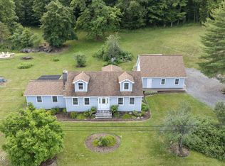2123 Tarrytown Rd, Feura Bush, NY 12067
