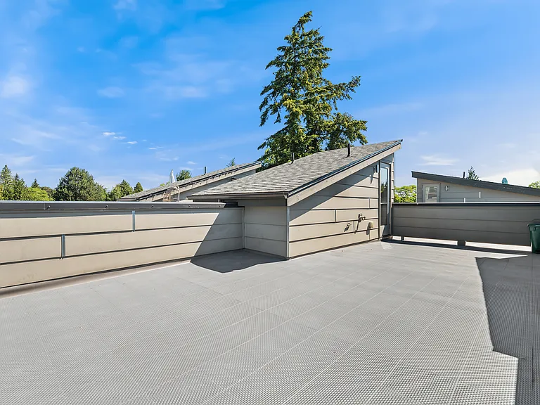Generous sized rooftop deck, perfect for outdoor entertaining and great views!