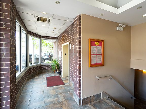2nd image of 2272 S Archer Ave Unit 7D