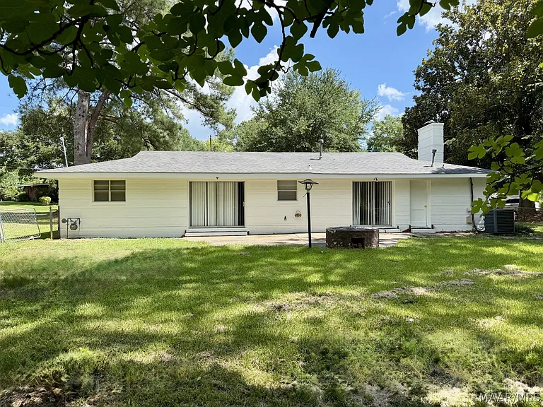 1216 Karen Rd — Photo 16