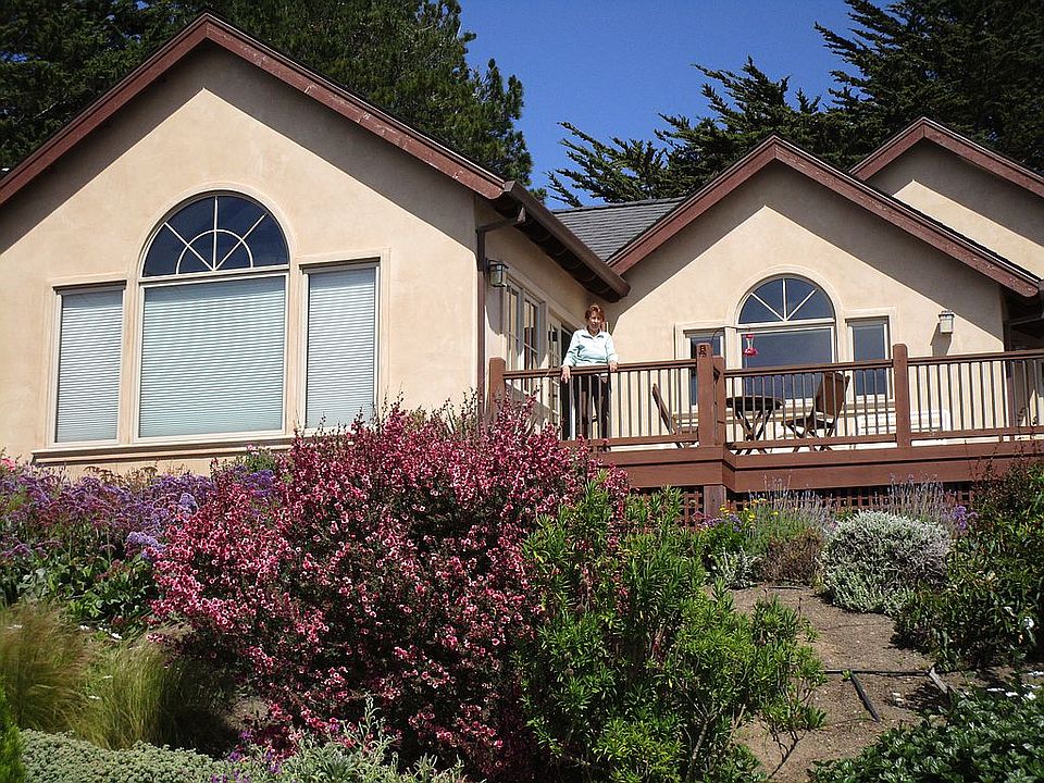 2nd image of 152 Carmel Riviera Dr