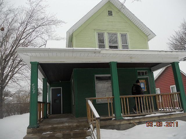 1st image of 4019 Dupont Ave N
