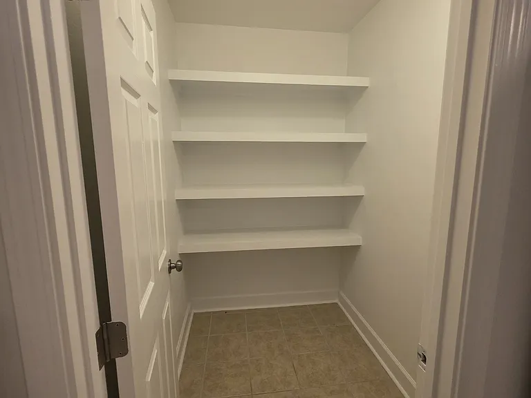 517 Gassen St #1 — Photo 3