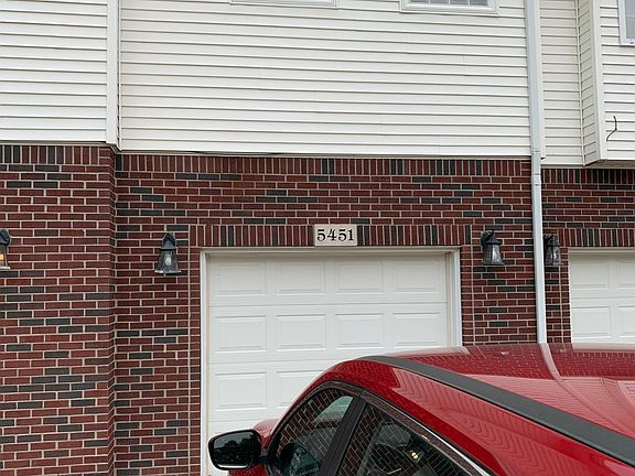 2nd image of 5451 Twin Oaks Dr