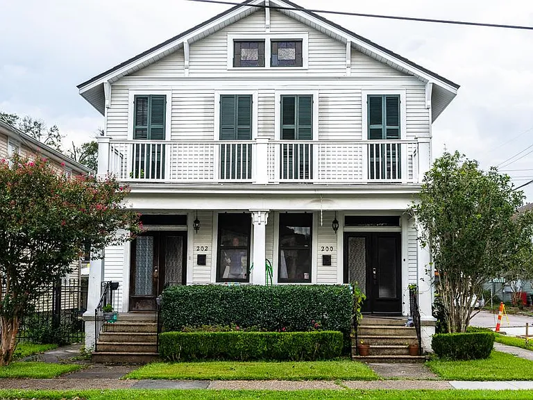 200 David St — Photo 2