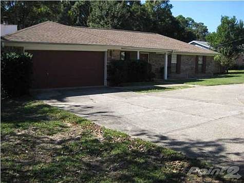 1st image of 3241 Bayou Blvd