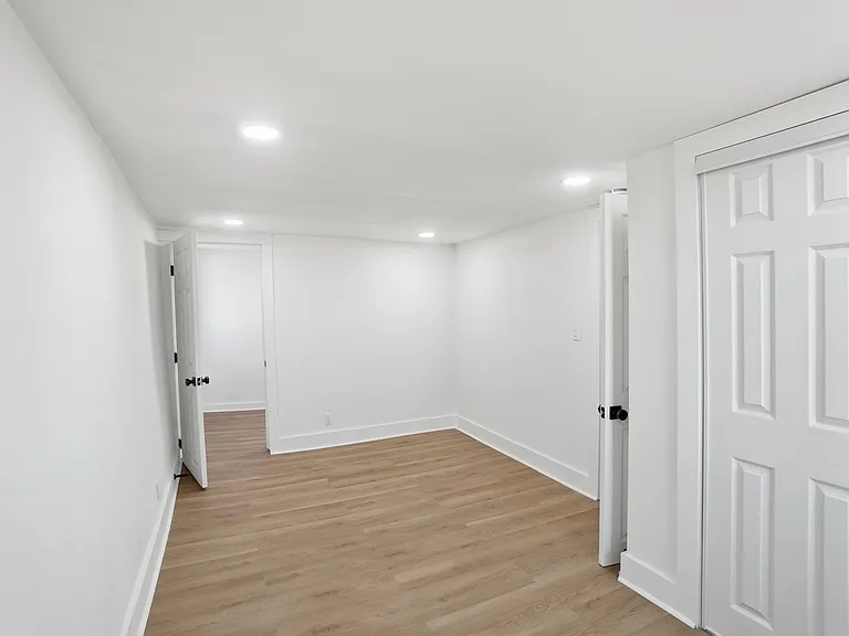 630 Ewing Ave — Photo 13