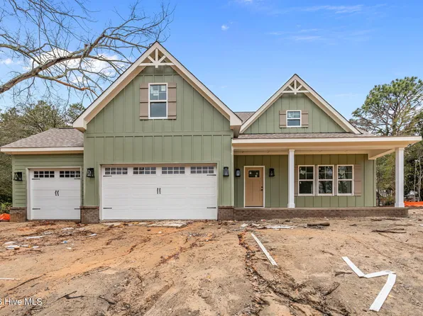 205 Telluride Court, Aberdeen, NC 28315