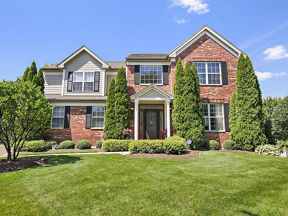 2nd image of 1450 Blume Dr