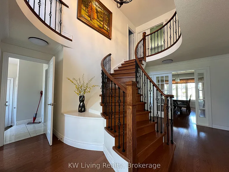 2055 Hadfield Ct — Photo 7