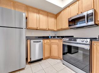 700 Jefferson St NW APT 104, Washington, DC 20011