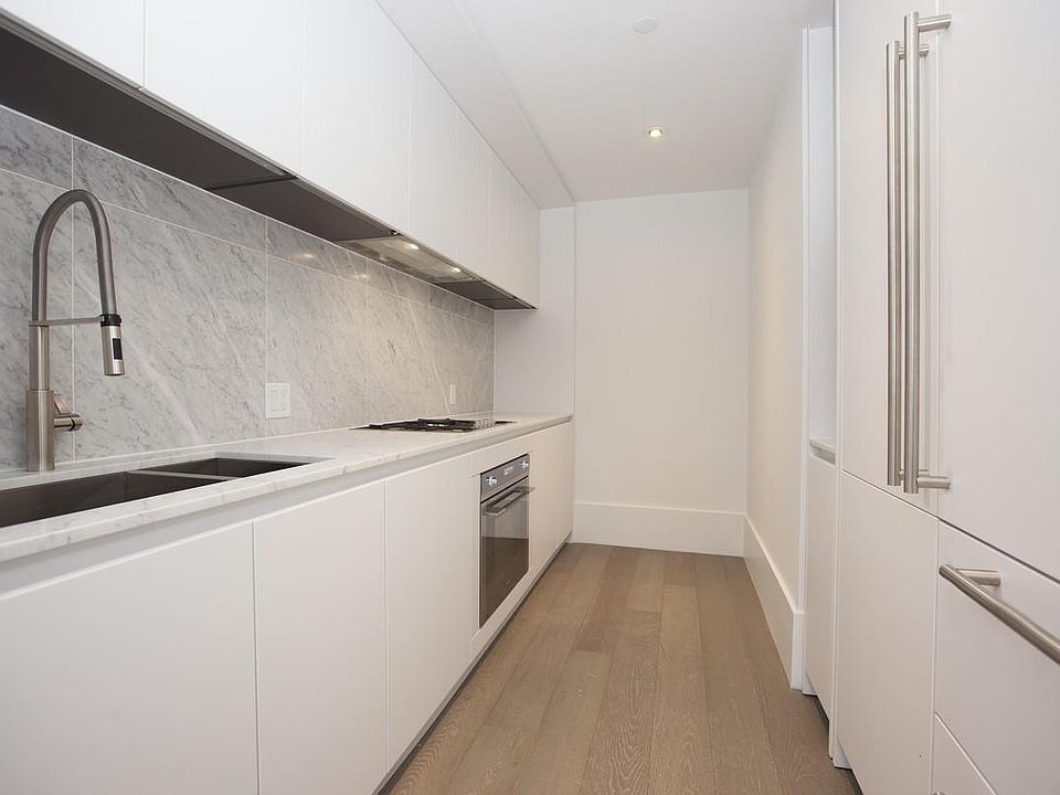 1st image of 429 Kent Ave #337