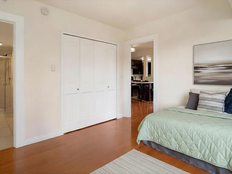 1415 2nd Ave #1807 — Photo 16