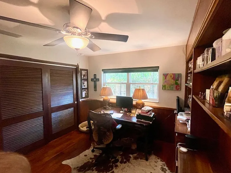 610 Gaines Way — Photo 46
