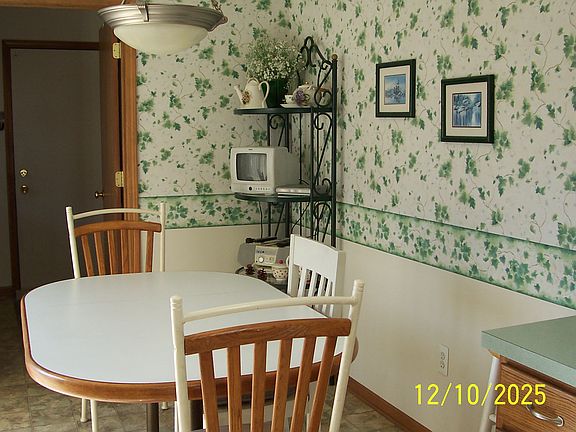 4th image of 59062 Golden Oak Ct