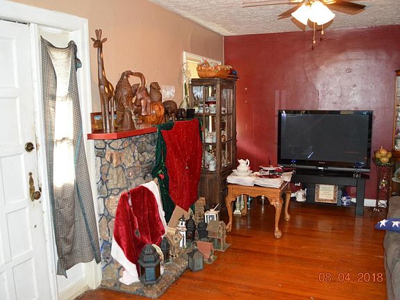 1819 S Maryland (6)
