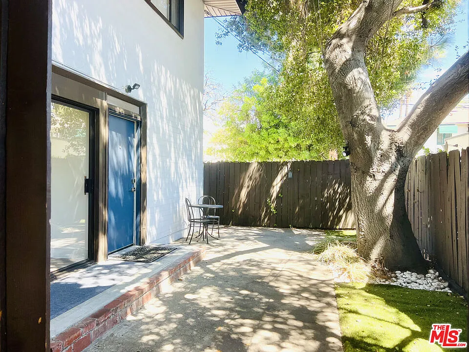 1 bed, 1.0 bath, 1000 sqft, $2,895 — Photo 1