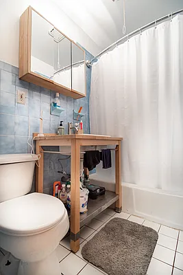 Rented by Corcoran | media 15