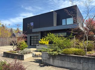 5942 NE 33rd Ave UNIT B, Portland, OR 97211