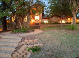 6014 Foxcroft Rd, Tyler, TX 75703