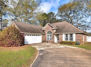 40 Senate Ln, Sumter, SC 29154