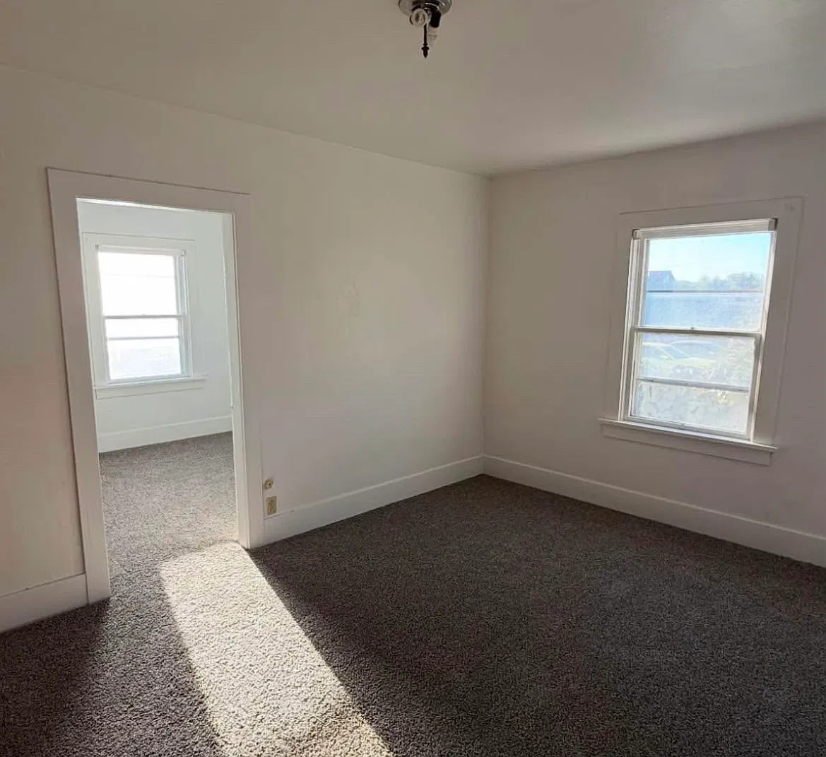 1 bed, $600 — Photo 1
