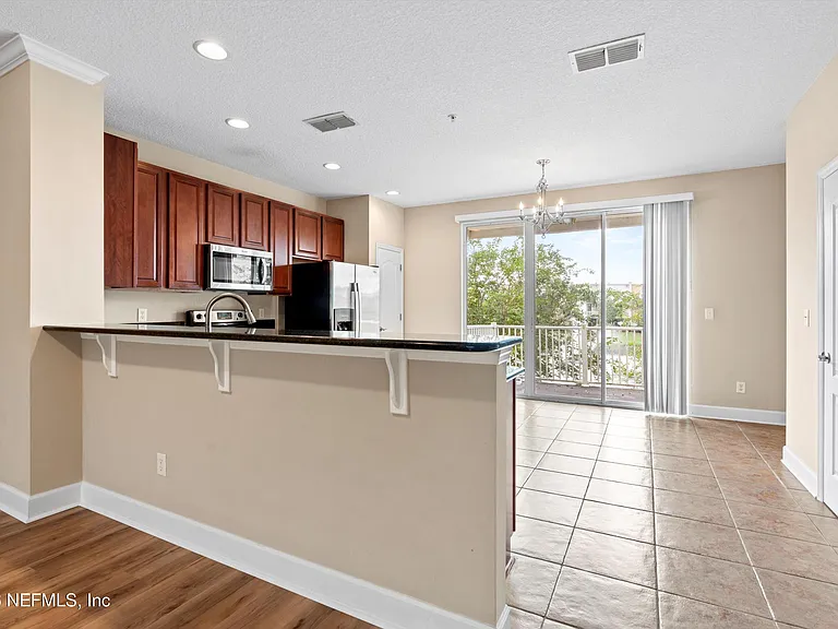 4368 Ellipse Dr — Photo 8