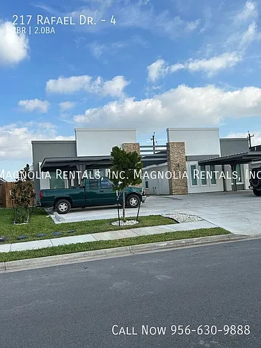 217 Rafael Dr #4 Photo 1