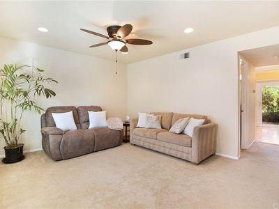 11 Hollowglen #48, Irvine, CA, 92604