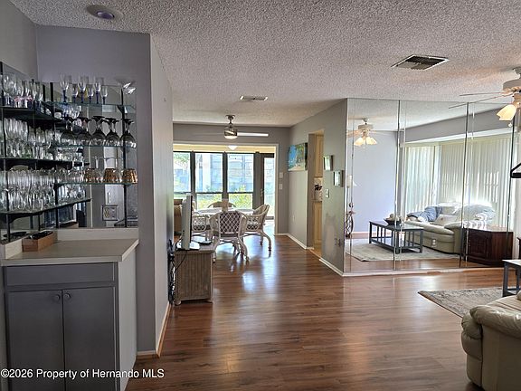 5th image of 6764 Pearleaf Ct