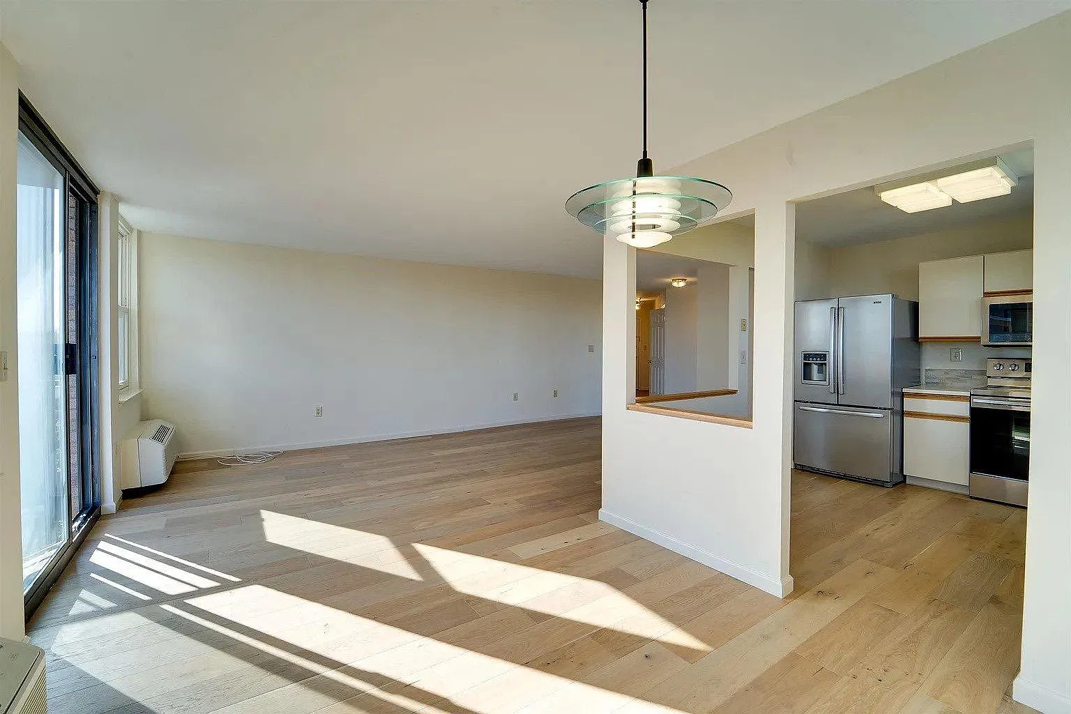 2 bed, 1226 sqft, $3,300 — Photo 3