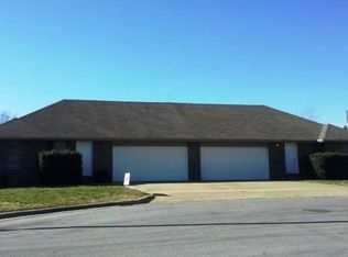 4043 S Miranda Ct, Springfield, MO 65807