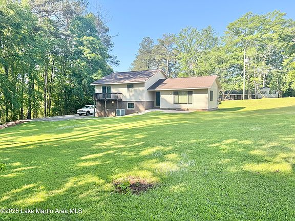 2nd image of 1518 Clubview Dr