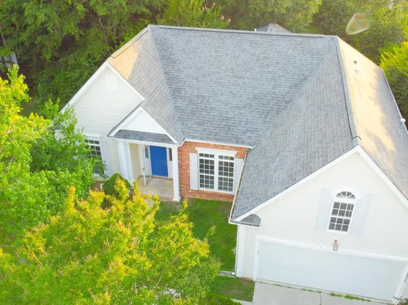 14808 Bergerac Ct, Pineville, NC 28134