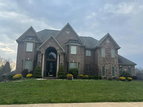 117 Archberry Dr, Wexford, PA 15090