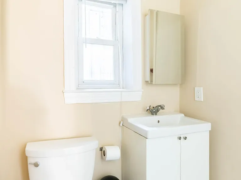 1425 W St NW #2-B — Photo 15