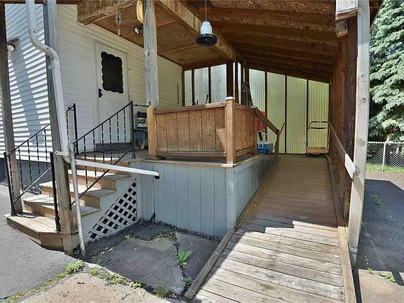 5th image of 132-134 Barton Ave