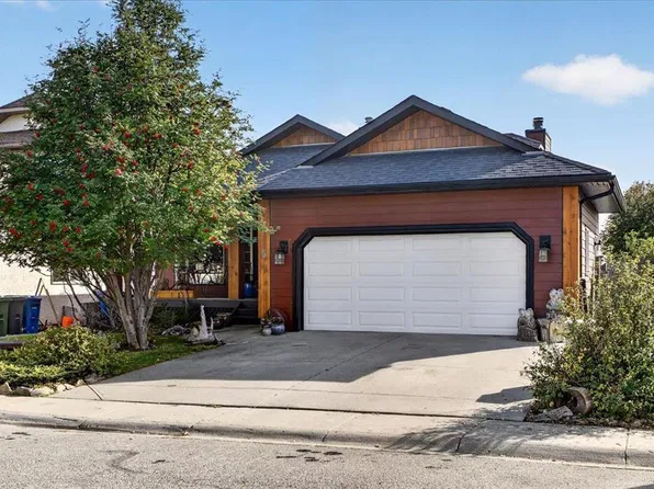 5 N Sunset Cres, Okotoks, AB T1S 1M6