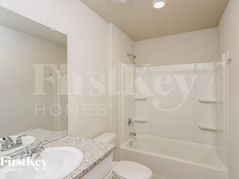 1827 Morse Way — Photo 14