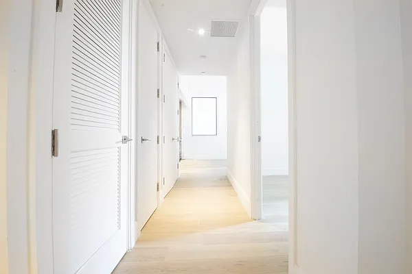 Rented by Brick&Mortar | media 27