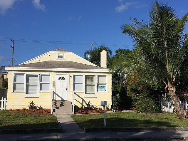 1st image of 105 S C St #1