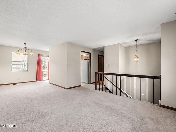 5th image of 5614 Jacksboro Pike