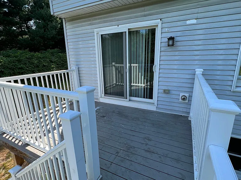 329 Grafton St — Photo 7