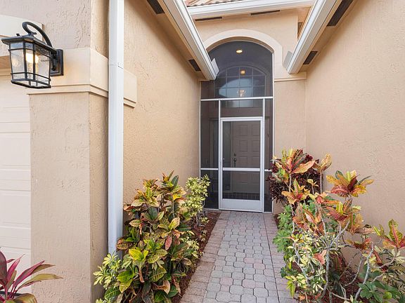 4th image of 12154 Cordia Drive