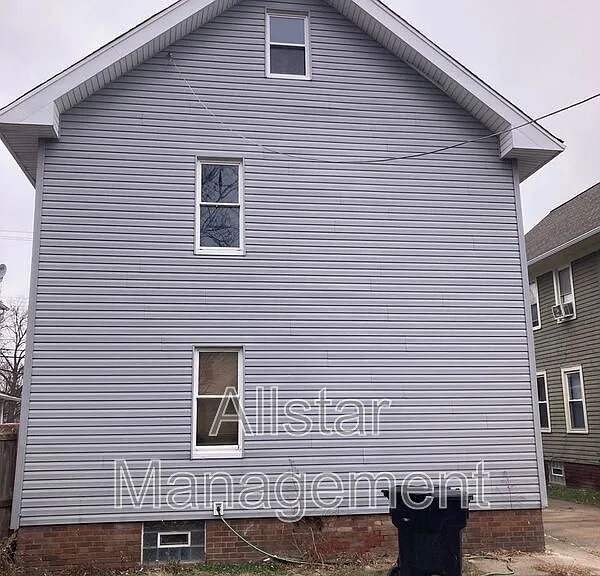 4115 Henritze Ave — Photo 3