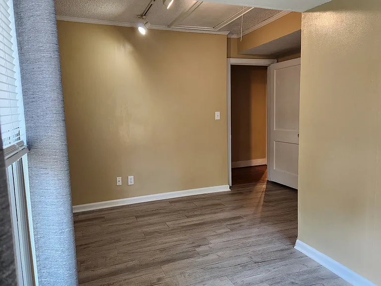 5344 Greenbriar Rd — Photo 11