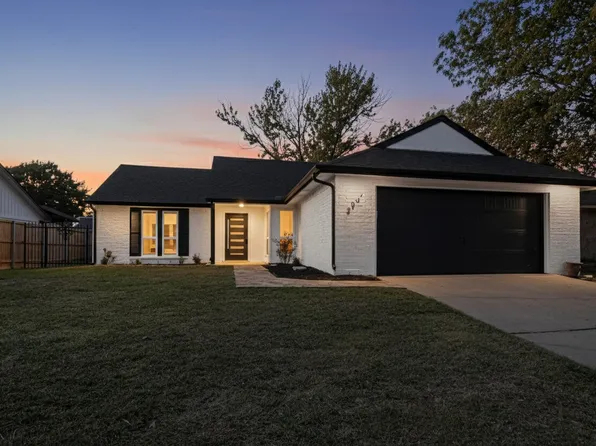 2909 Echo Dr, Grand Prairie, TX 75052