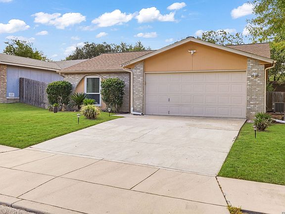 3rd image of 3330 Country View