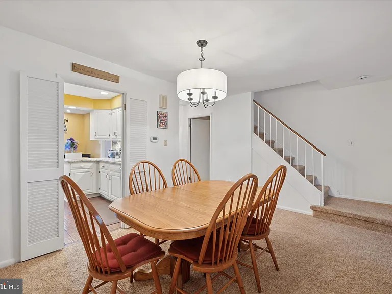 921 Putnam Blvd #113 — Photo 11