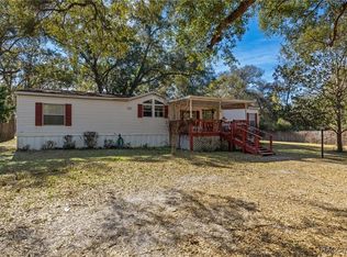 8566 E Beacon Ct, Floral City, FL 34436